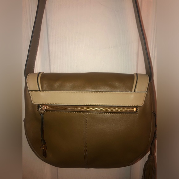 Pour La Victoire Leather Shoulder Bag - Picture 8 of 12